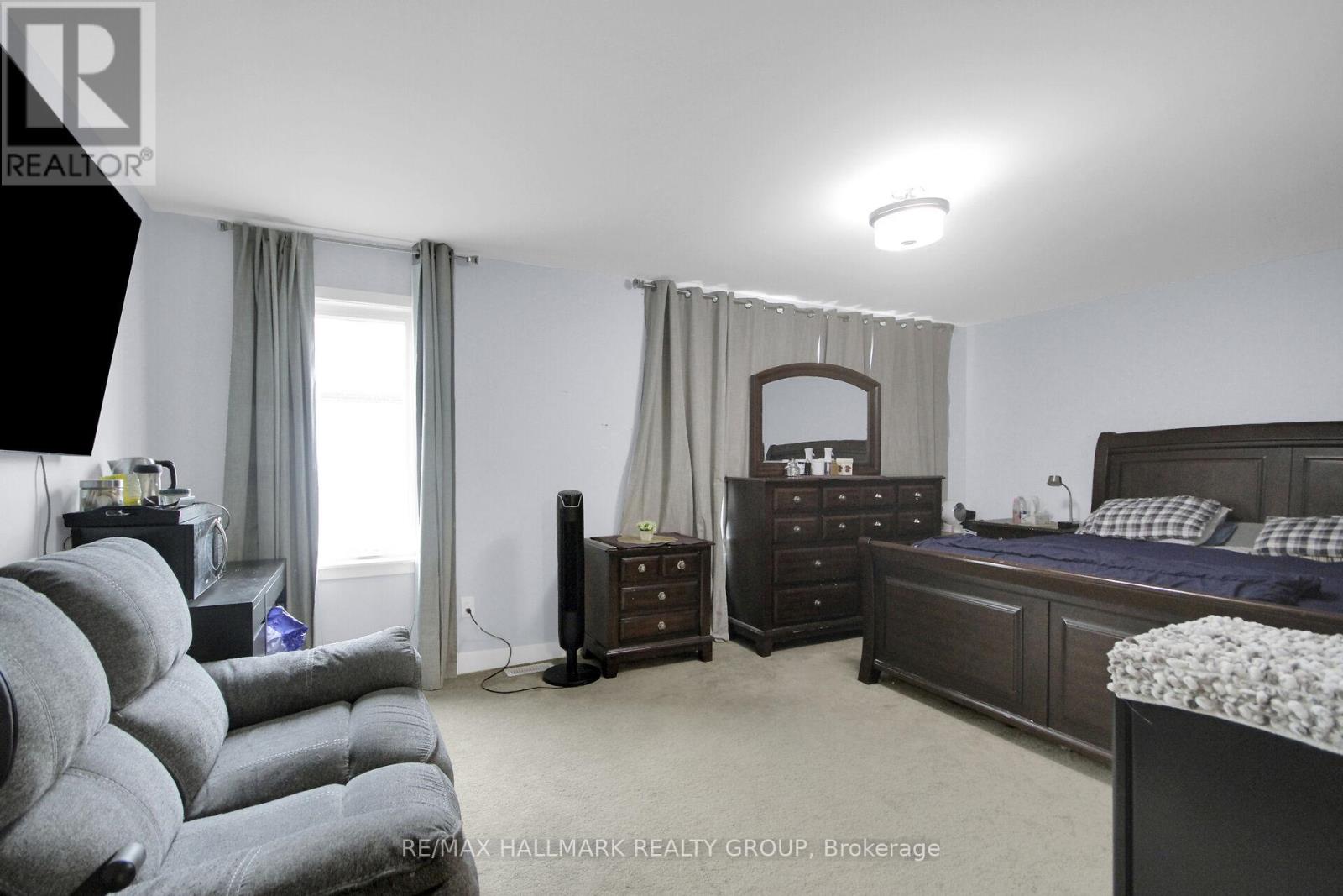 568 BOBOLINK RIDGE - 24