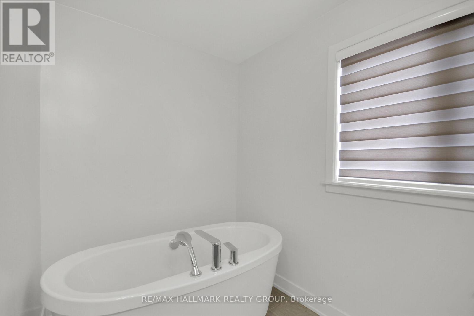 568 BOBOLINK RIDGE - 27