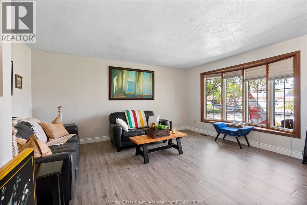 19085 BLUE WATER AVENUE, Lakeshore, Ontario, N0P2L0 — Photo 13
