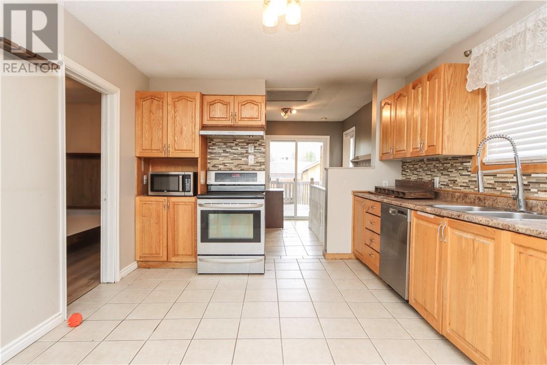 25 Caruso Street, Coniston, Ontario, P0M1M0 — Photo 5