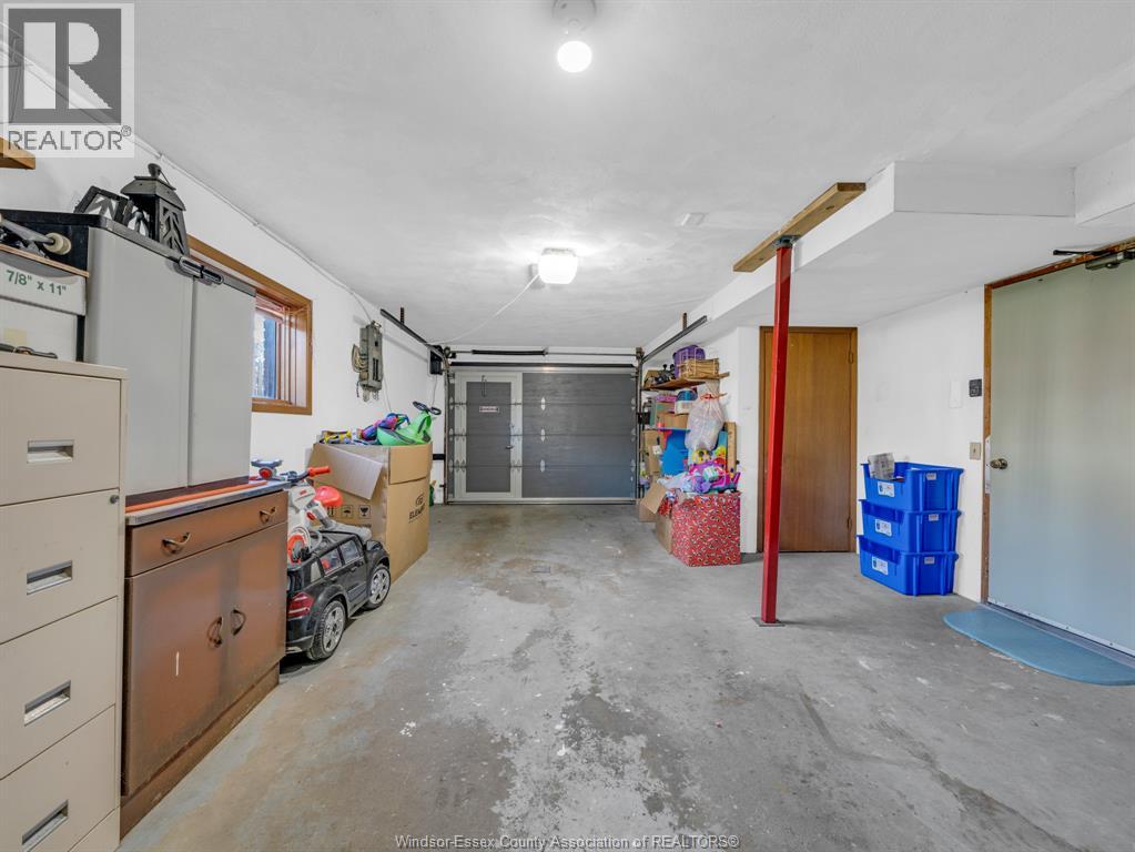 2379 VIA VITA, Windsor, Ontario, N9E4G5 — Photo 47