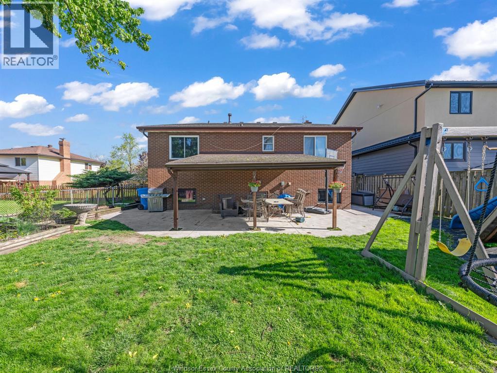 2379 VIA VITA, Windsor, Ontario, N9E4G5 — Photo 20
