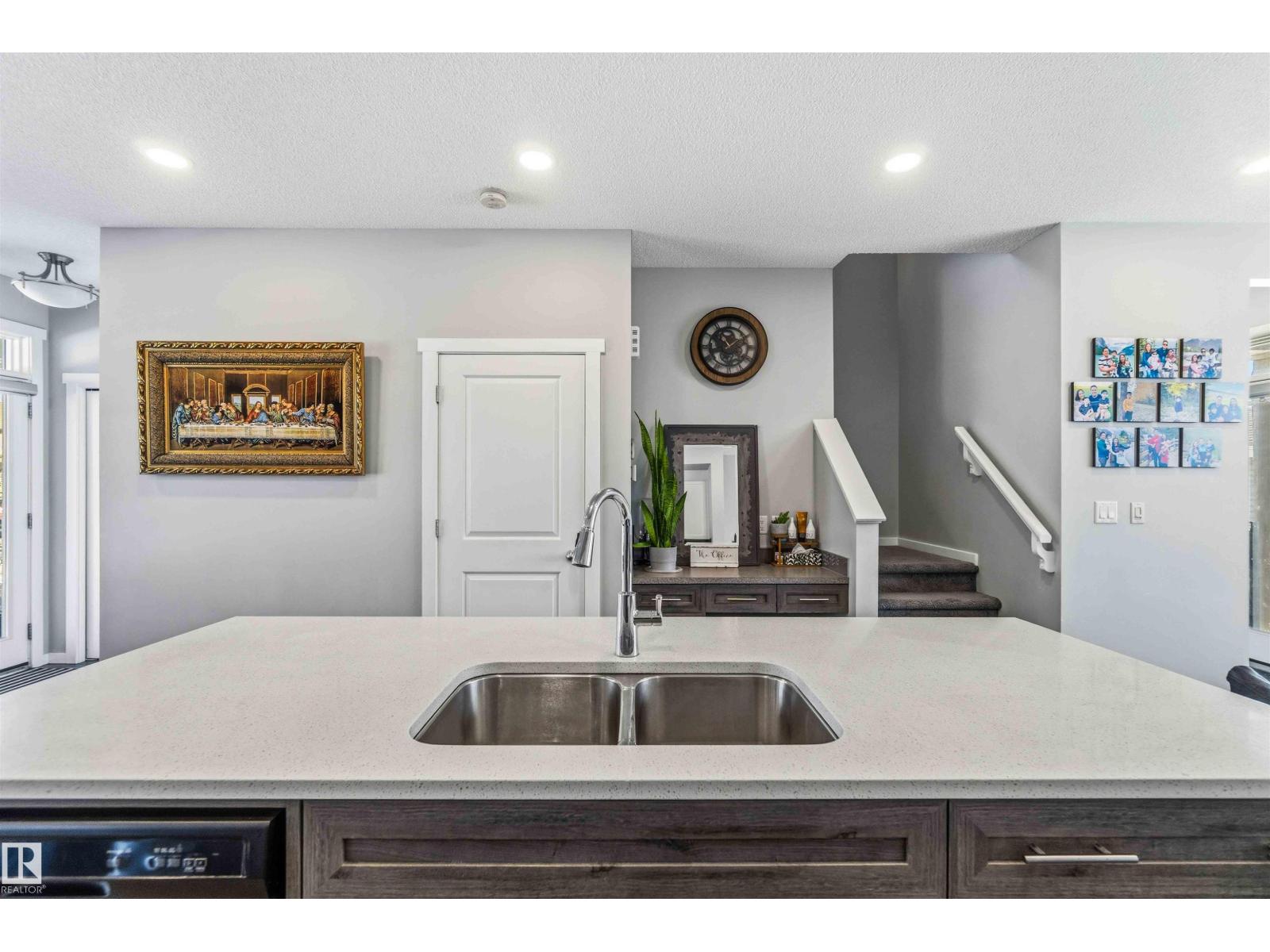 1908 25 ST NW, Edmonton