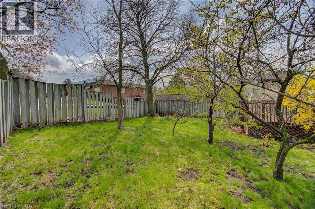 207 LINDEN Drive, Cambridge, Ontario, N3H4Y1 — Photo 17