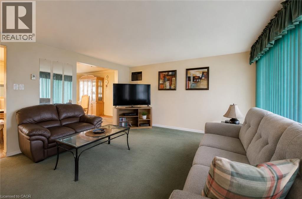 207 LINDEN Drive, Cambridge, Ontario, N3H4Y1 — Photo 6