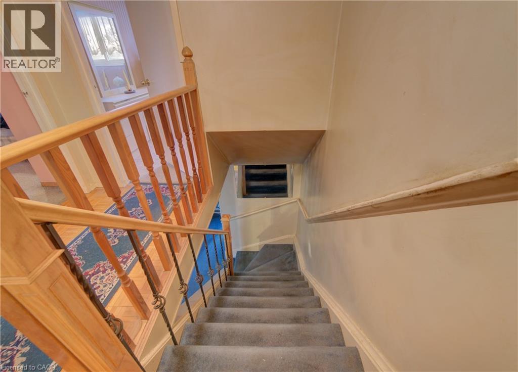 207 LINDEN Drive, Cambridge, Ontario, N3H4Y1 — Photo 8