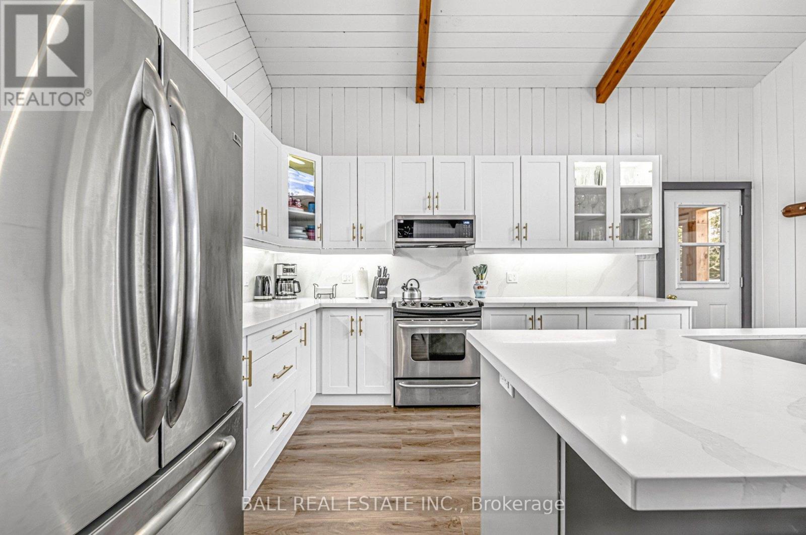 1154 SURVEYOR DRIVE - 18