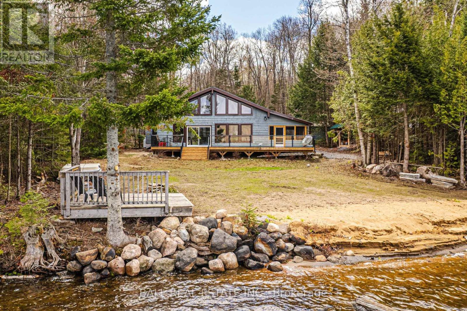 1154 SURVEYOR DRIVE - 8