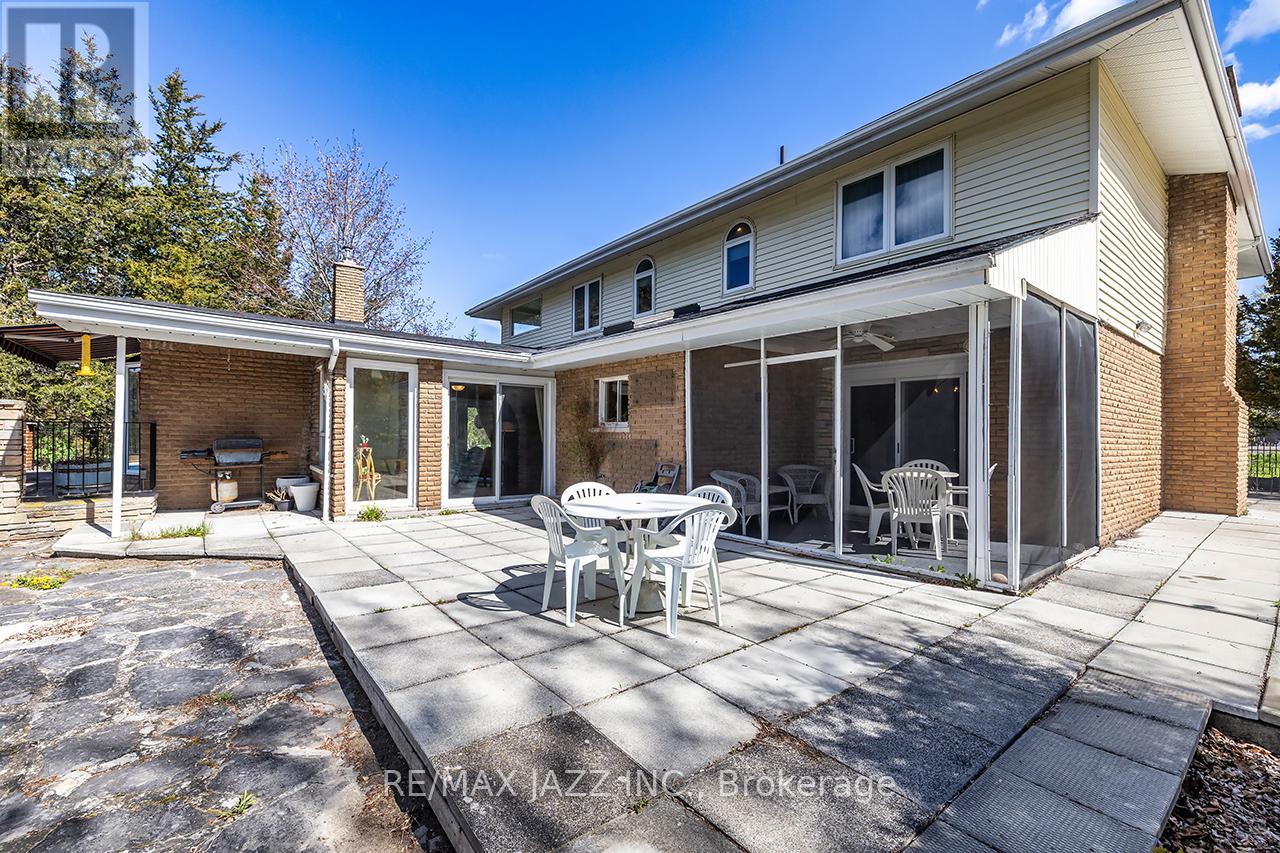 1249 GLEN MILLER ROAD - 33