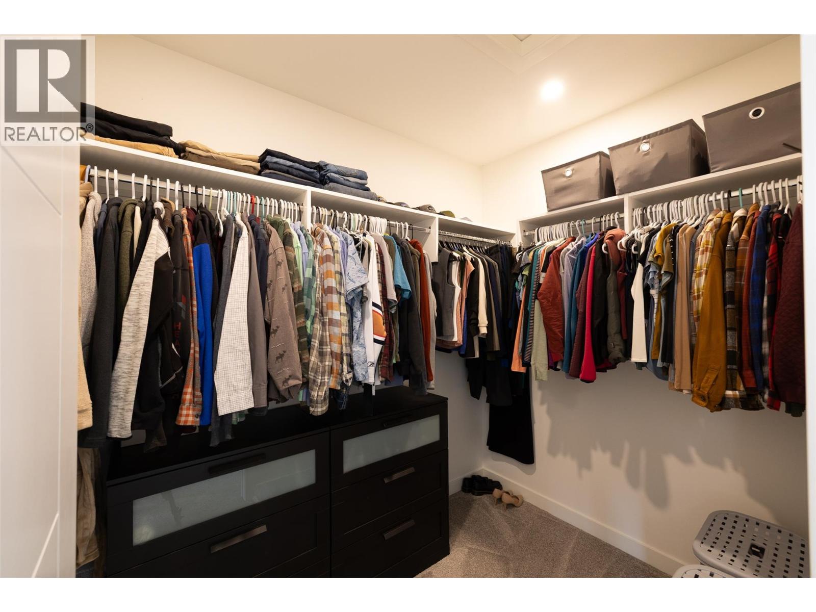 #101 700 RIVERSIDE Way - 26