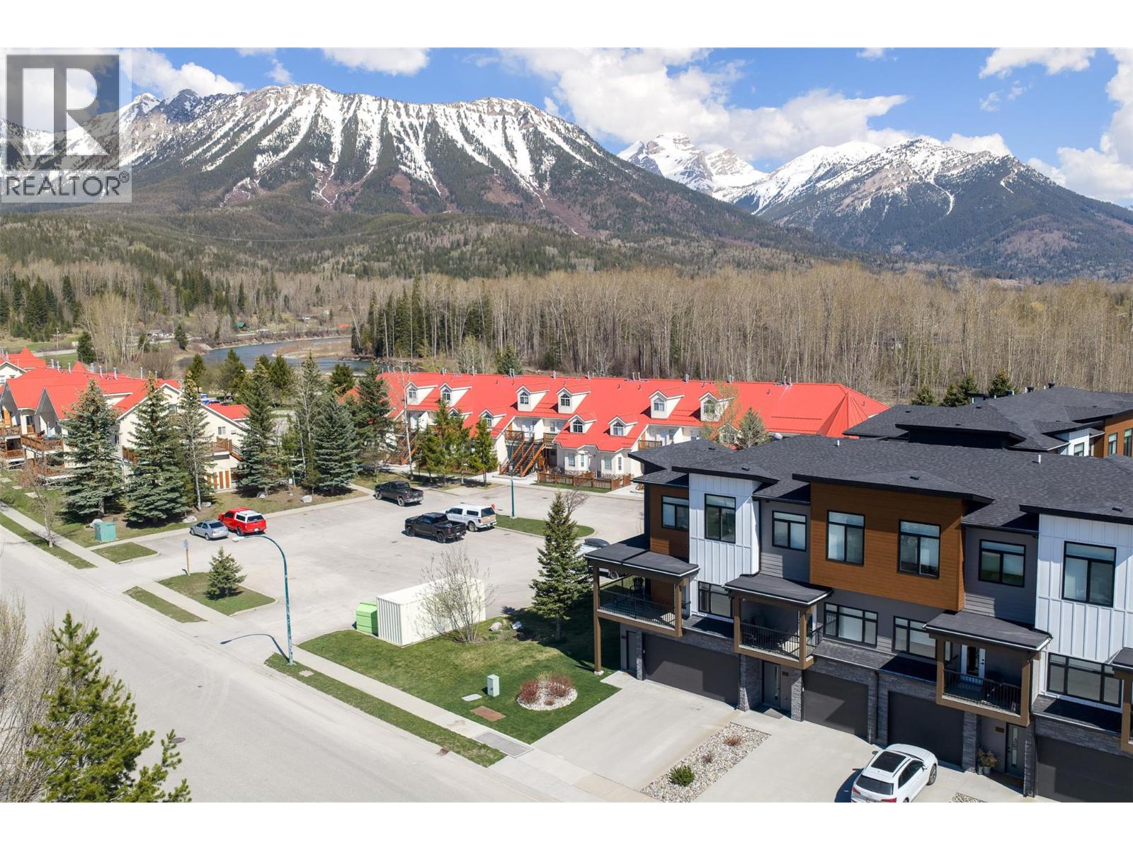 #101 700 RIVERSIDE Way - 45