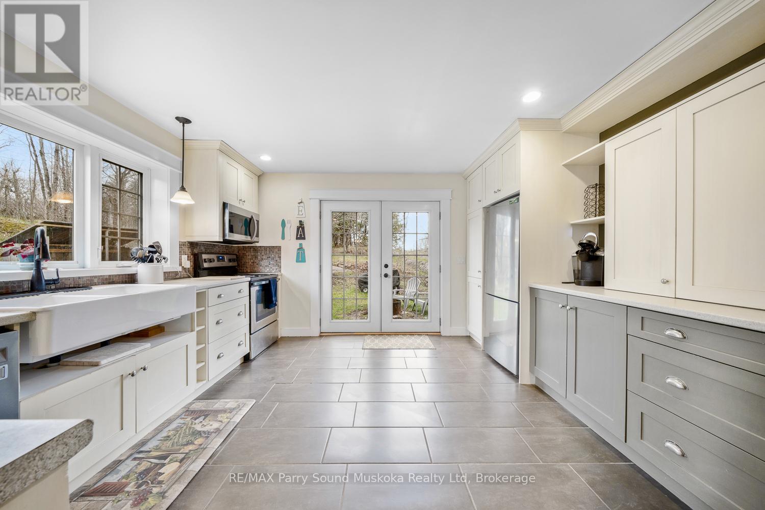 569 HURDVILLE ROAD - 29
