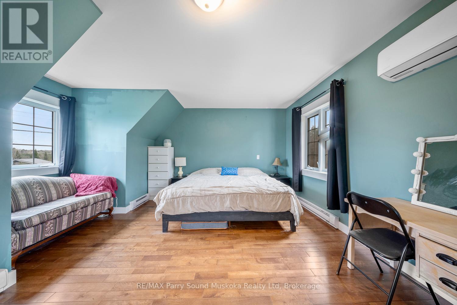 569 HURDVILLE ROAD - 40
