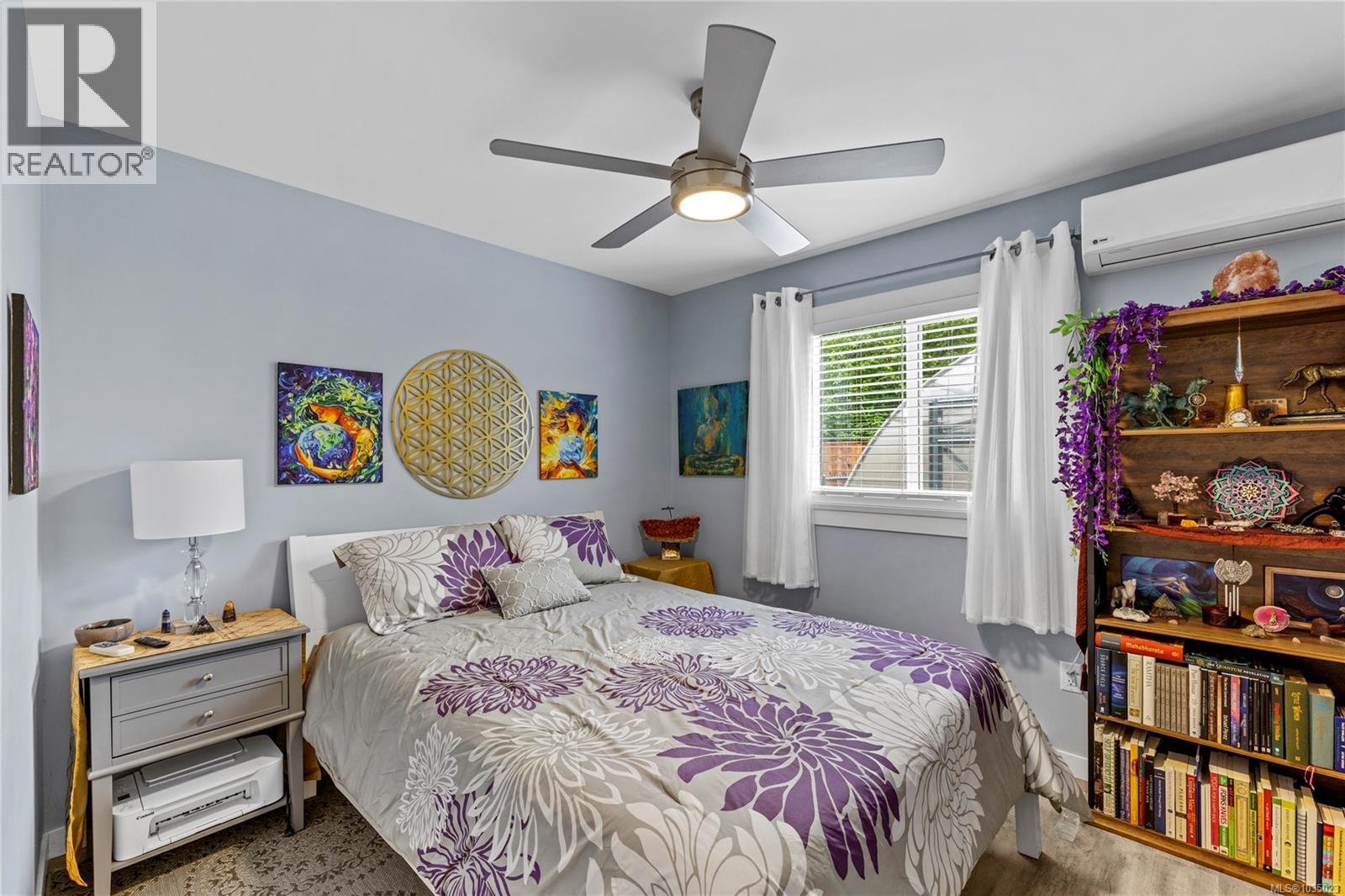 375 Temple St - 6