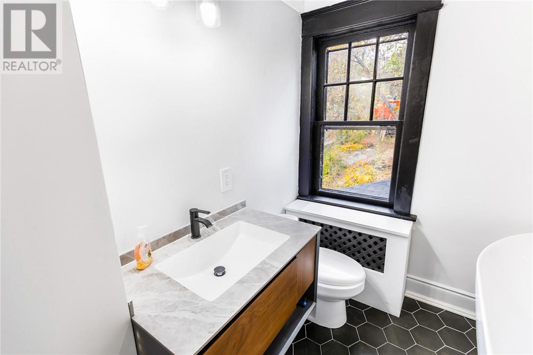 49 Worthington Crescent, Sudbury, Ontario, P3E1J3 — Photo 21