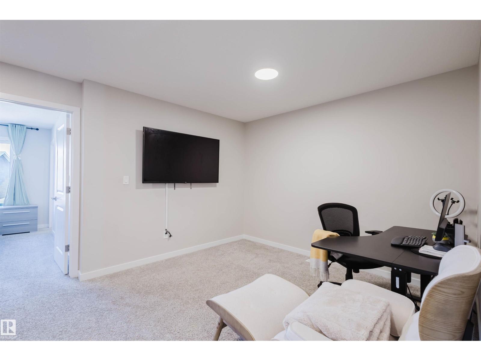 5612 HAWTHORN WY SW - 16