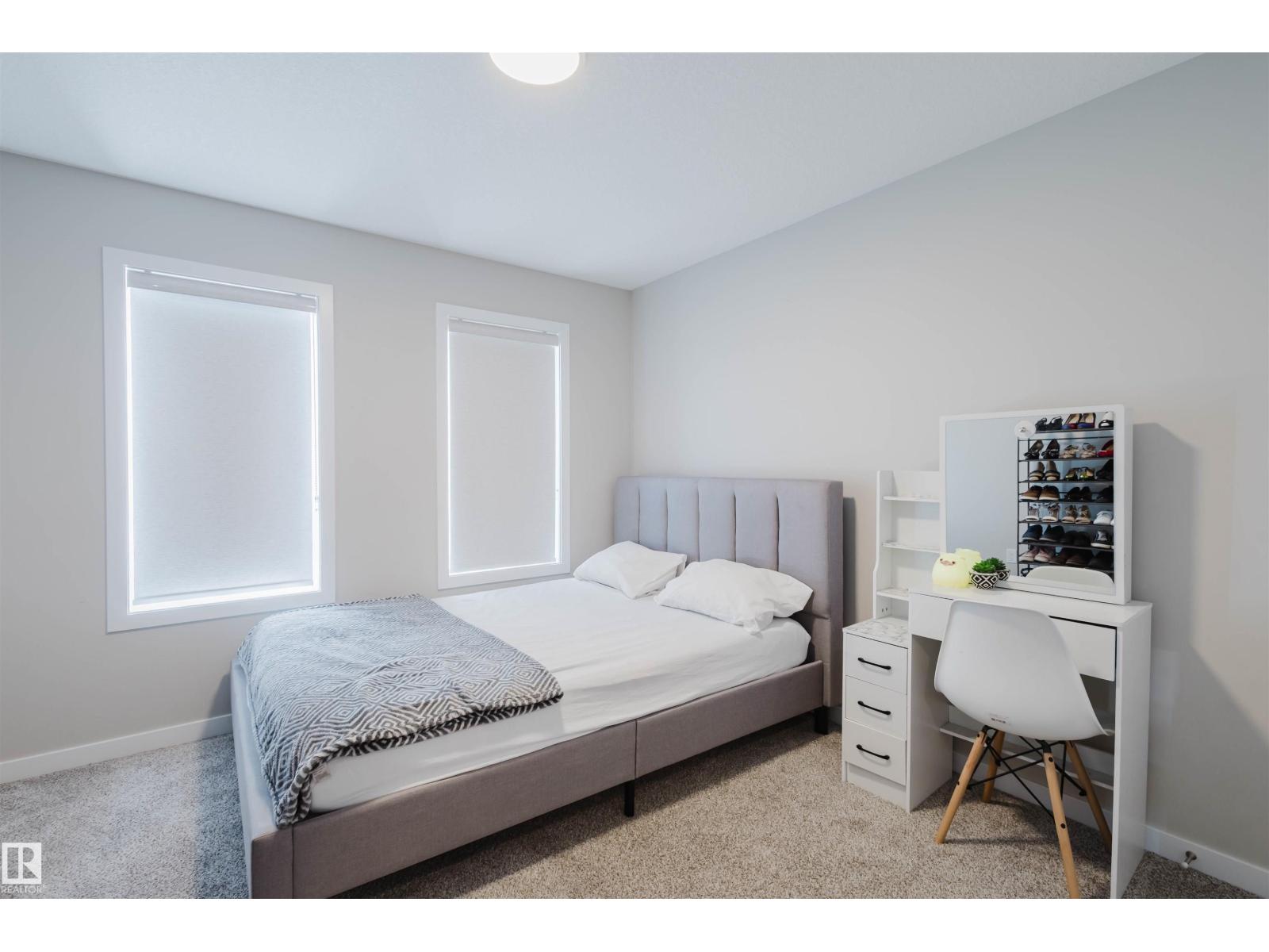 5612 HAWTHORN WY SW - 19