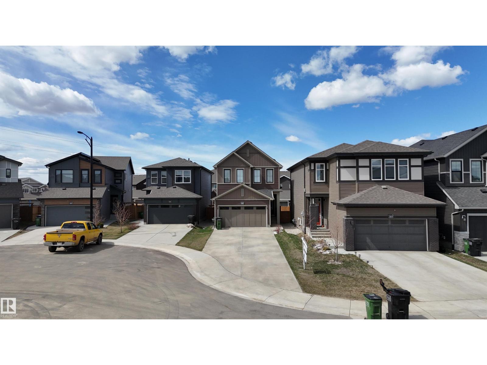 5612 HAWTHORN WY SW - 33