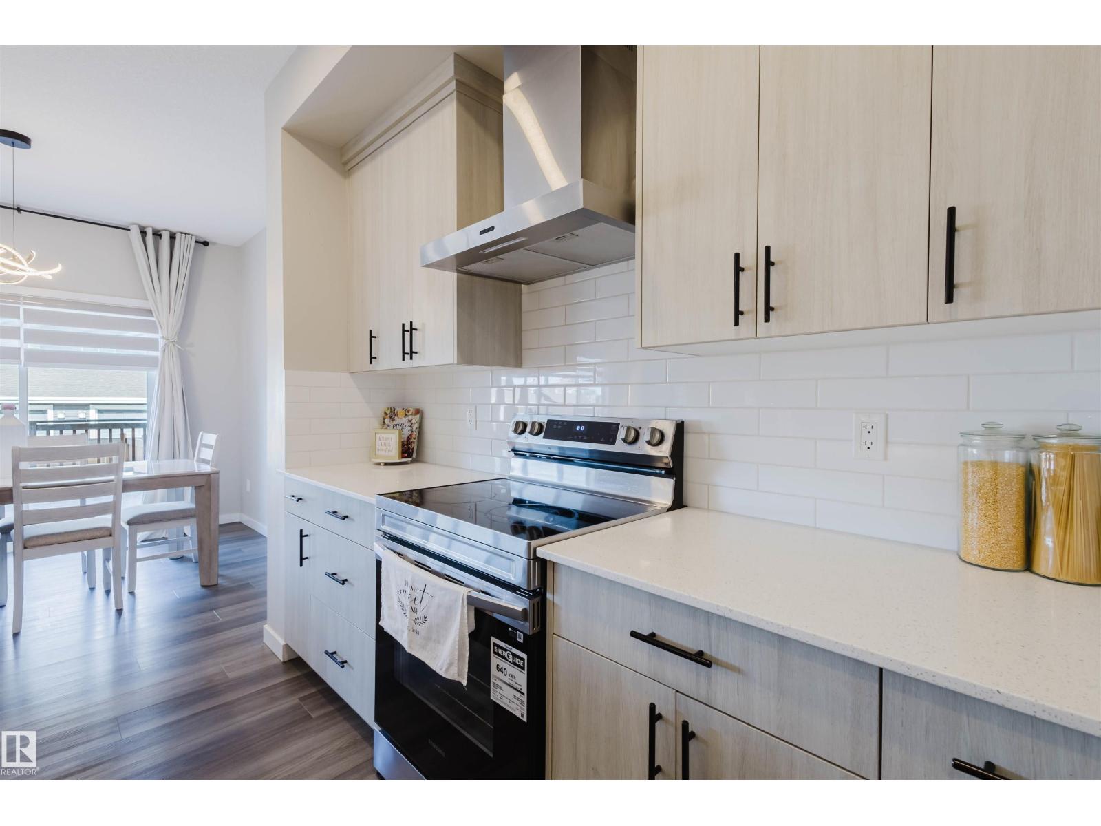 5612 HAWTHORN WY SW - 6