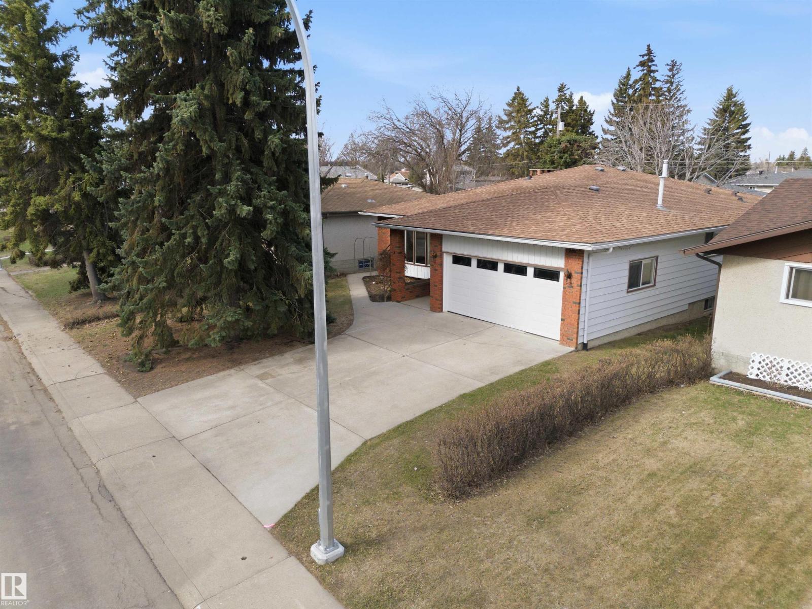 13222 116 ST NW - 64