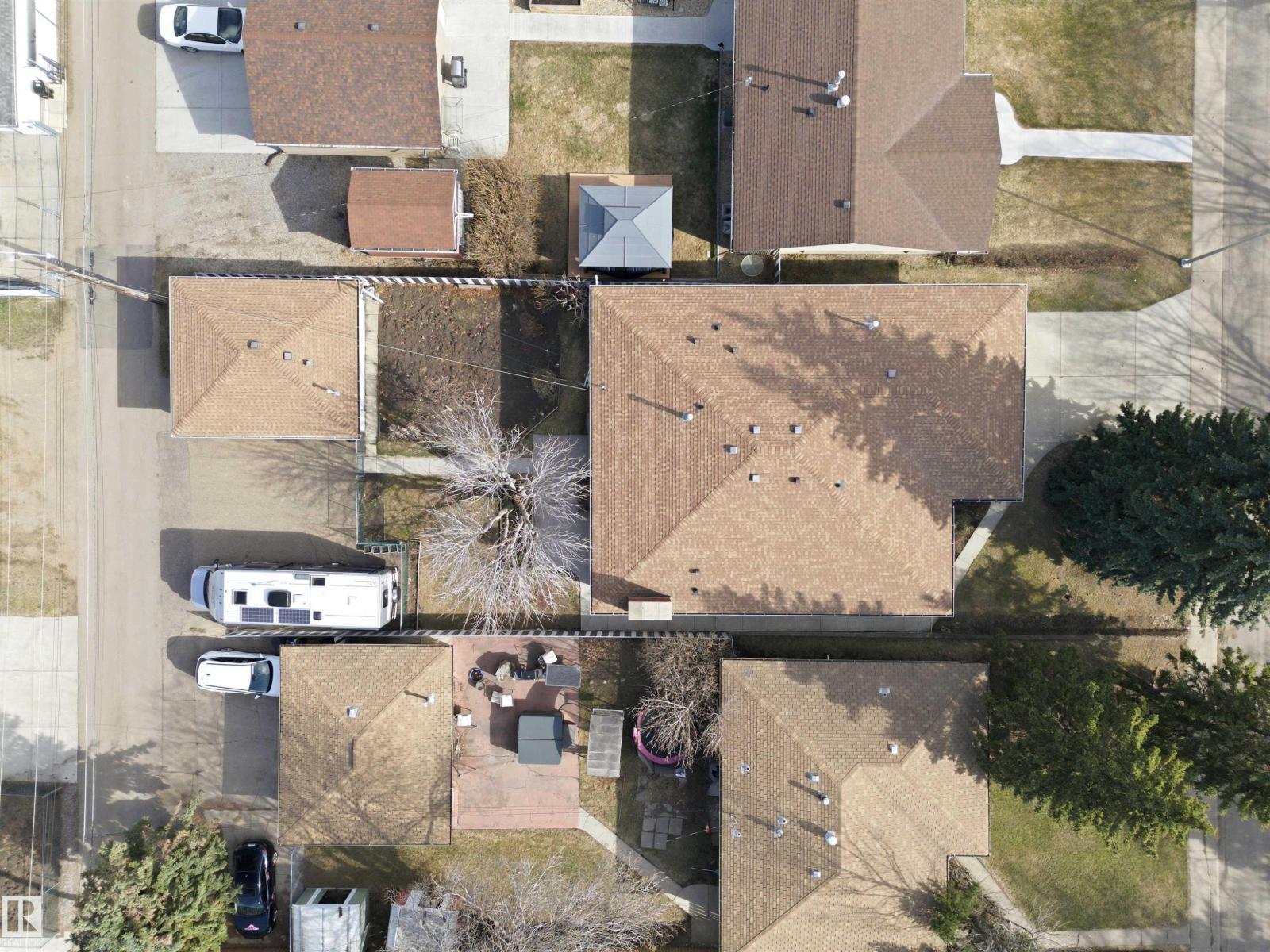 13222 116 ST NW - 67