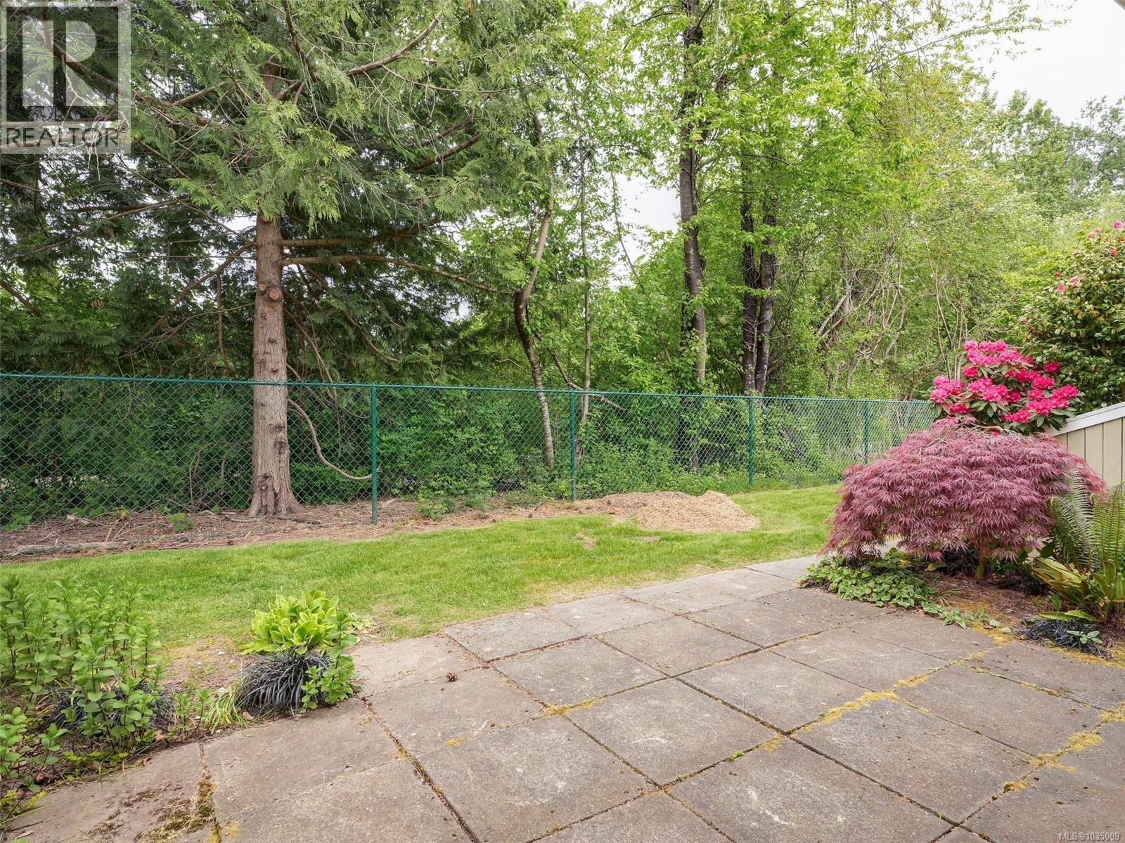 #20 2020 White Birch Rd - 21