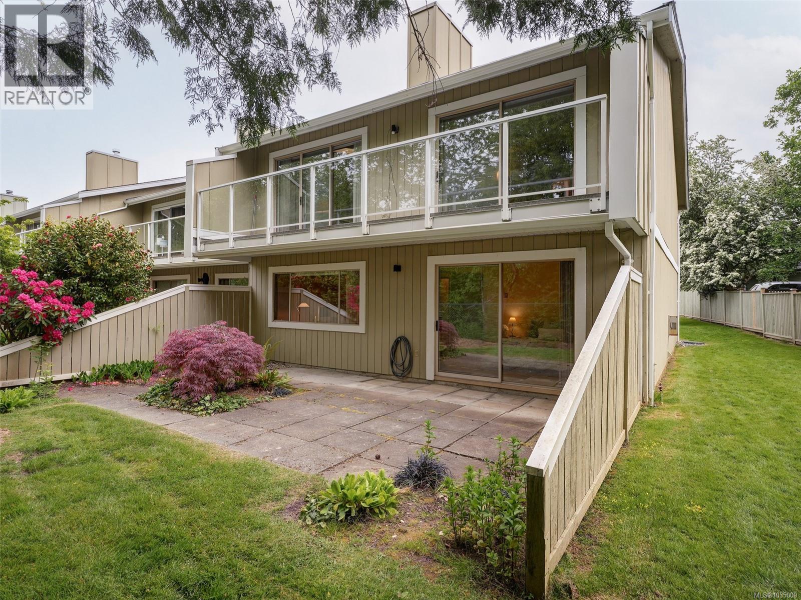 #20 2020 White Birch Rd - 22