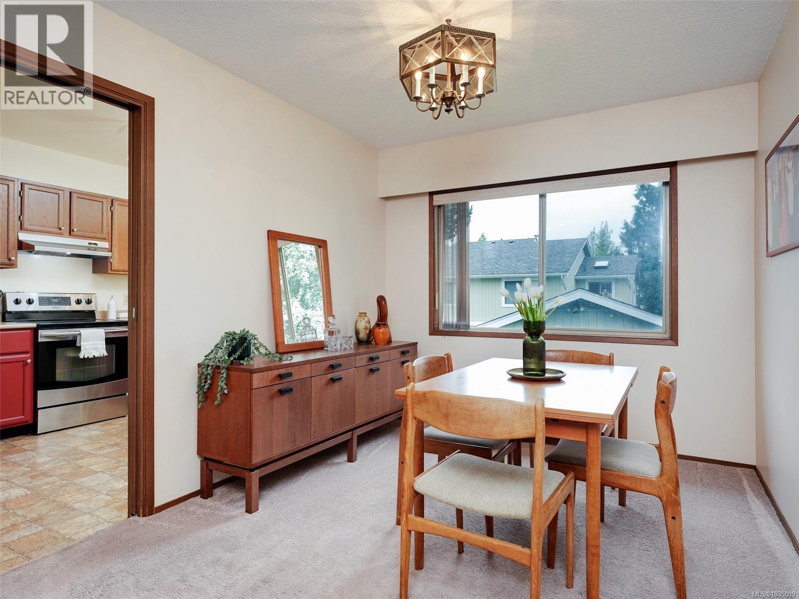 #20 2020 White Birch Rd - 4