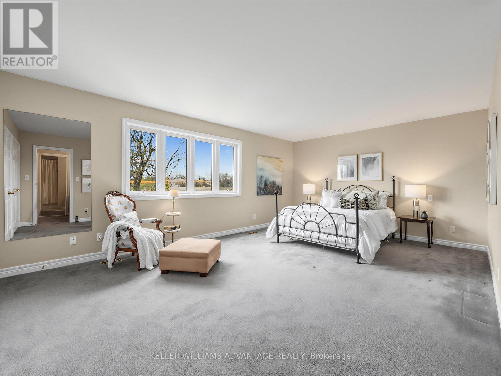 98 COALPORT DRIVE - 17