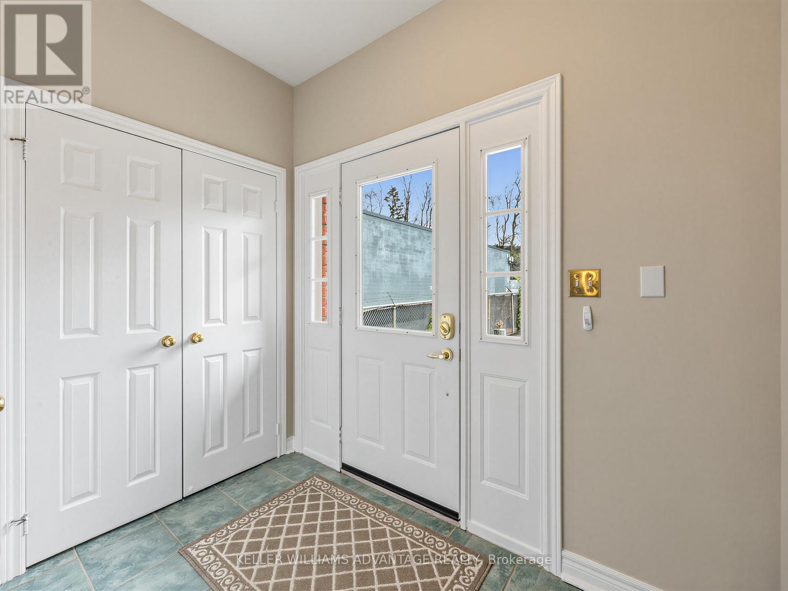 98 COALPORT DRIVE - 2