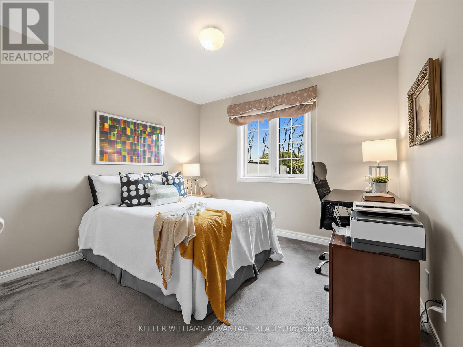 98 COALPORT DRIVE - 24