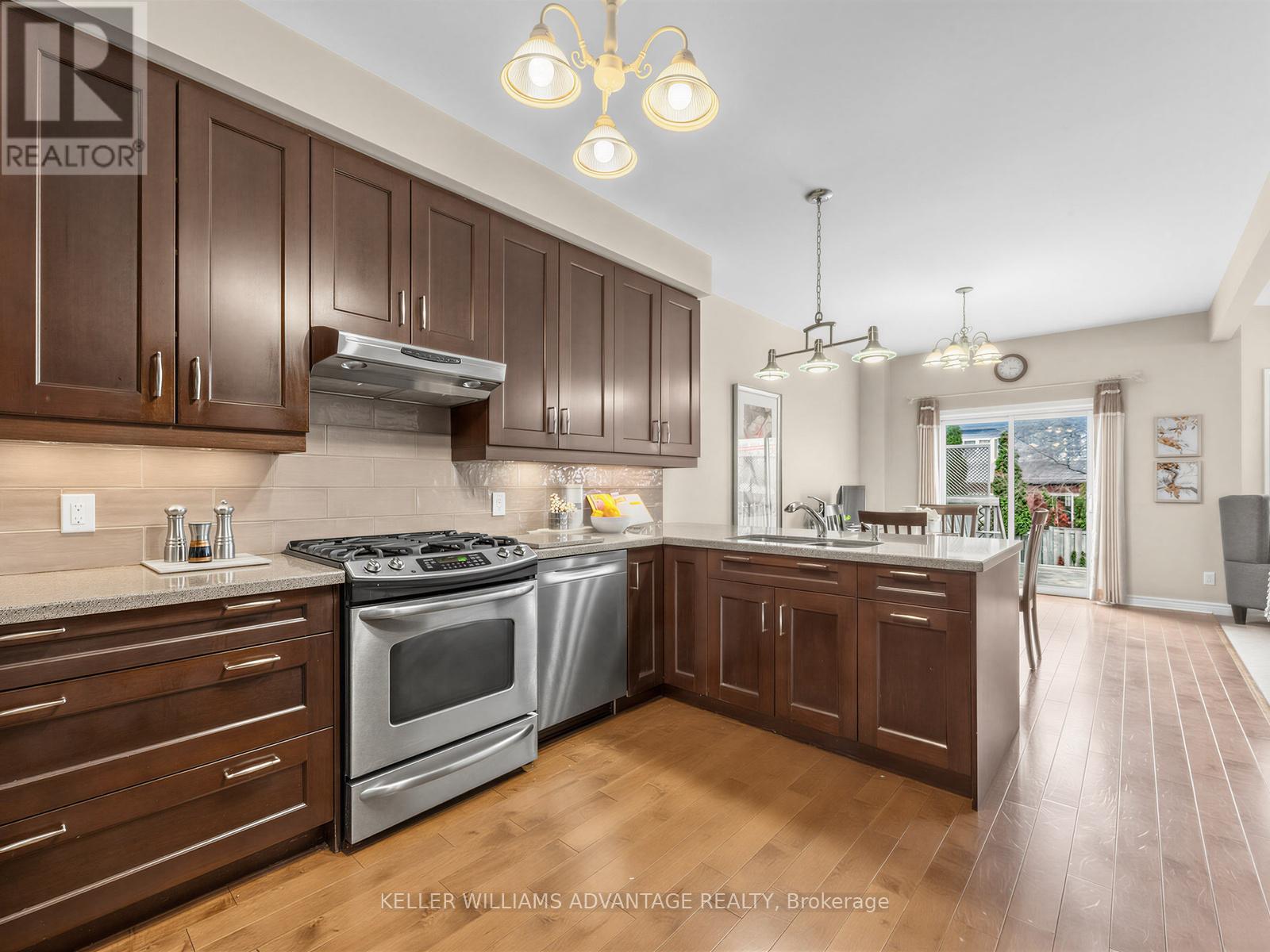 98 COALPORT DRIVE - 5