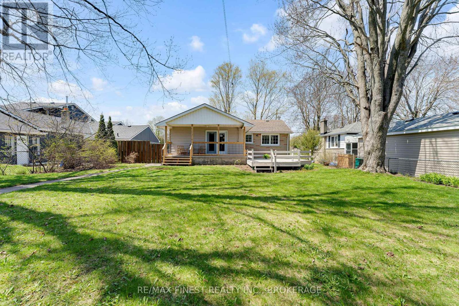 158 LAKEVIEW AVENUE - 46