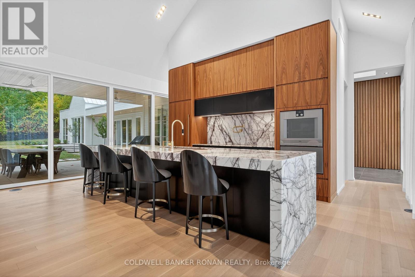 9 GRAY AVENUE - 11