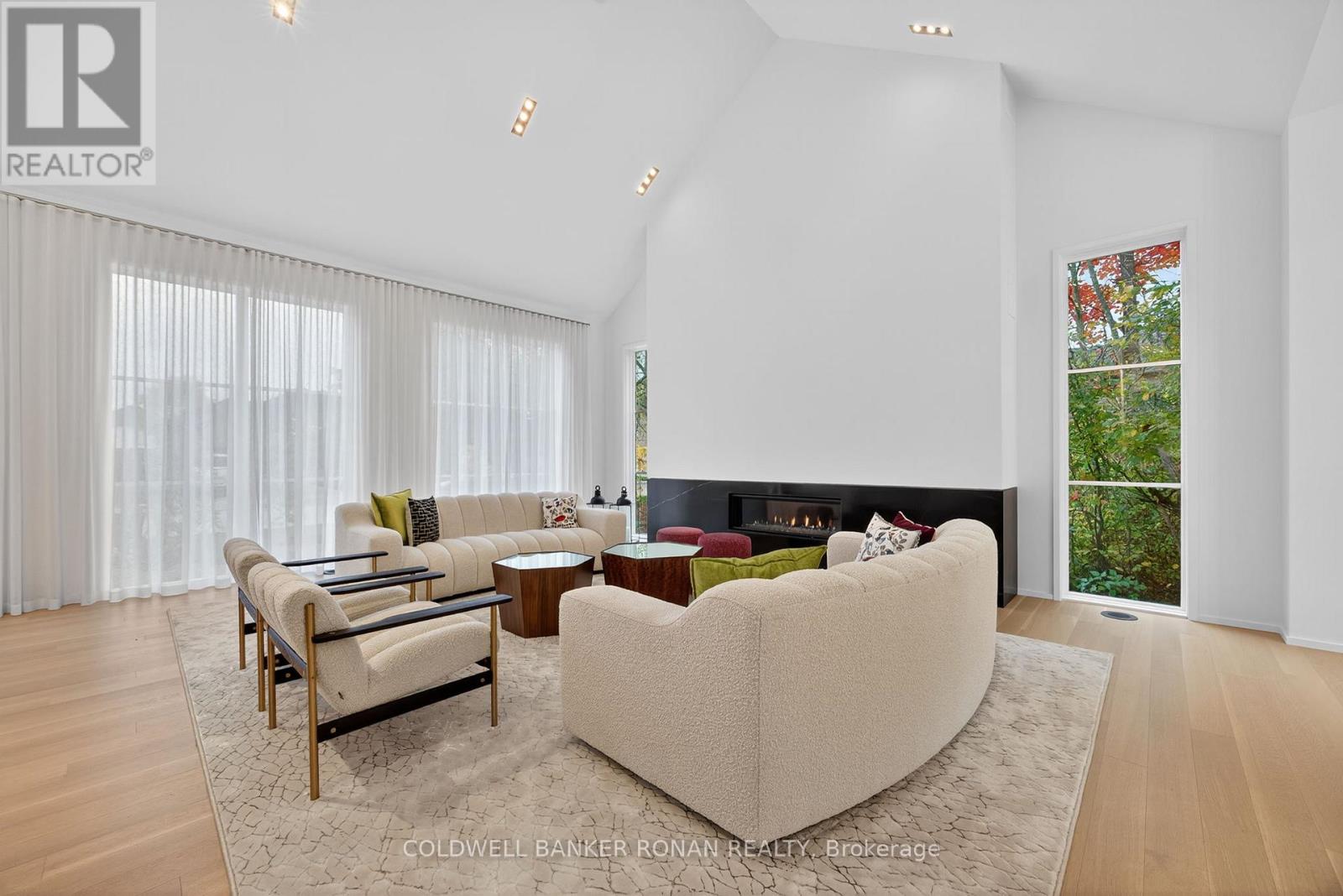 9 GRAY AVENUE - 14