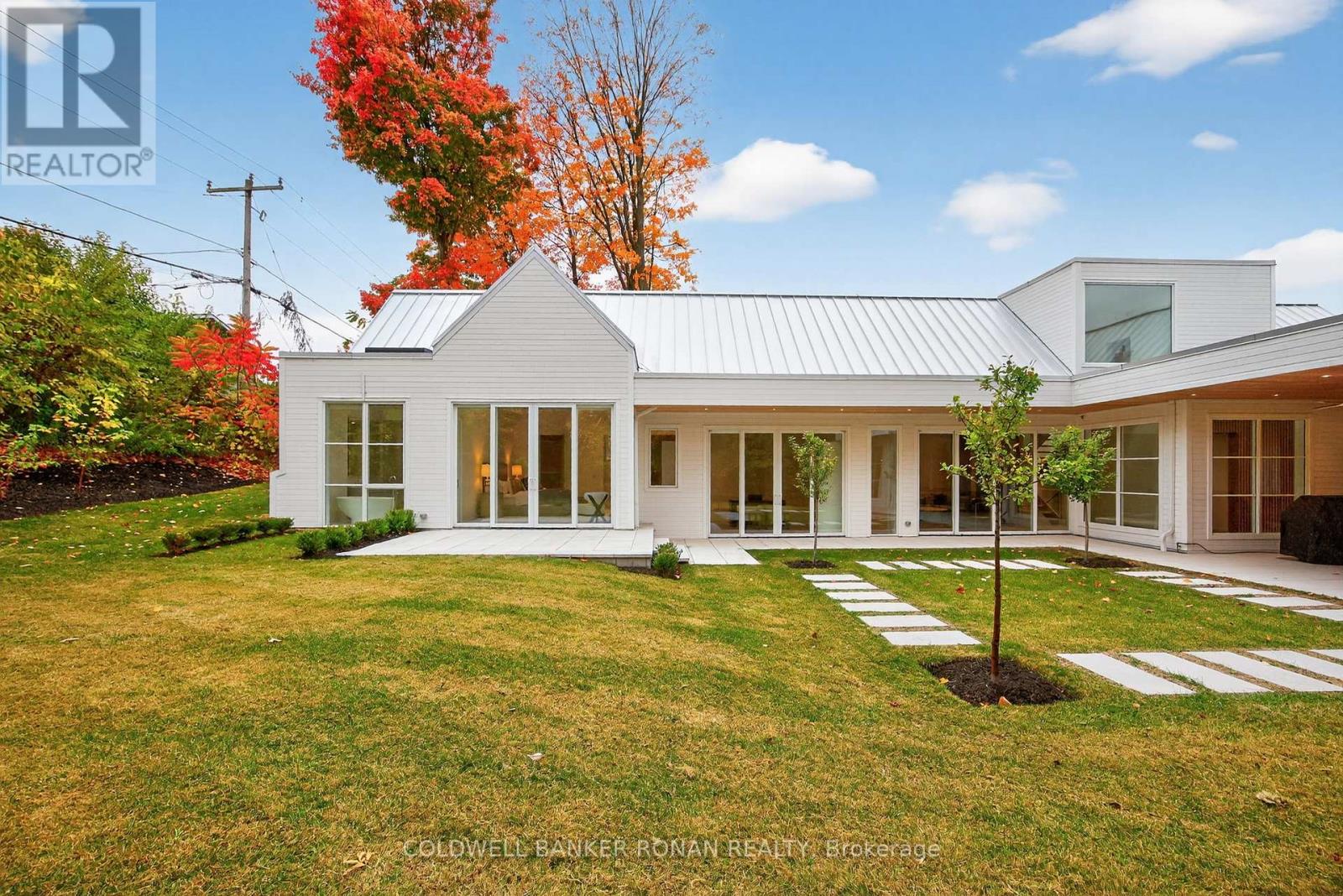 9 GRAY AVENUE - 2