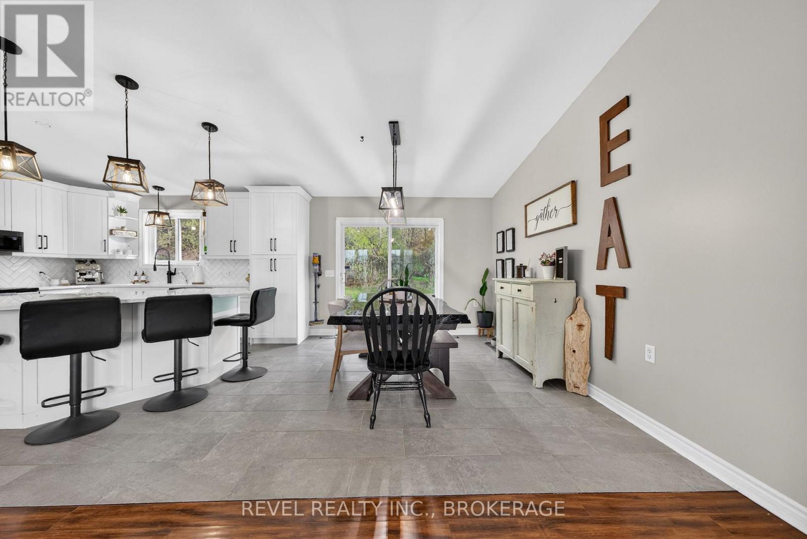 4095 GRAHAM ROAD - 10