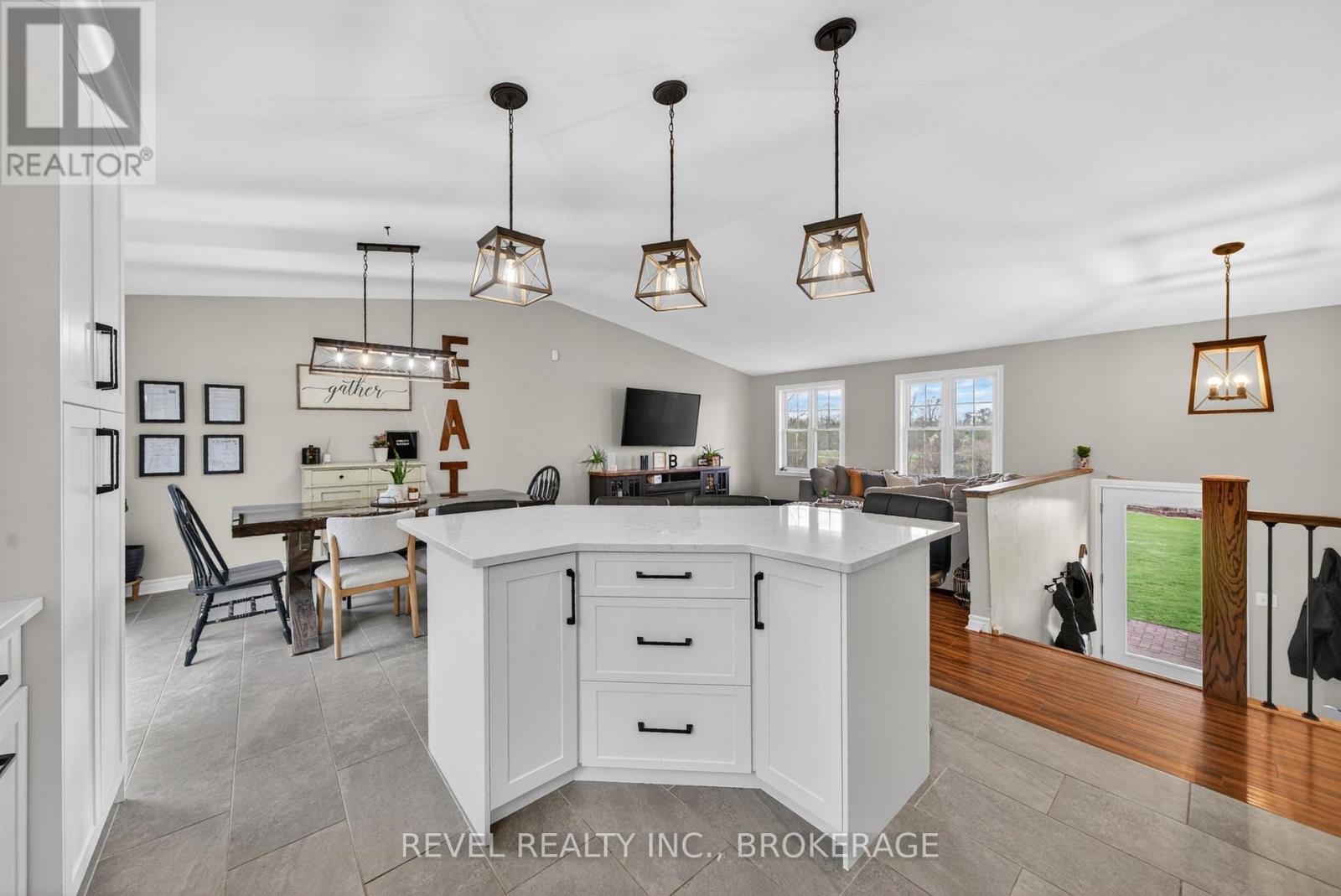 4095 GRAHAM ROAD - 17