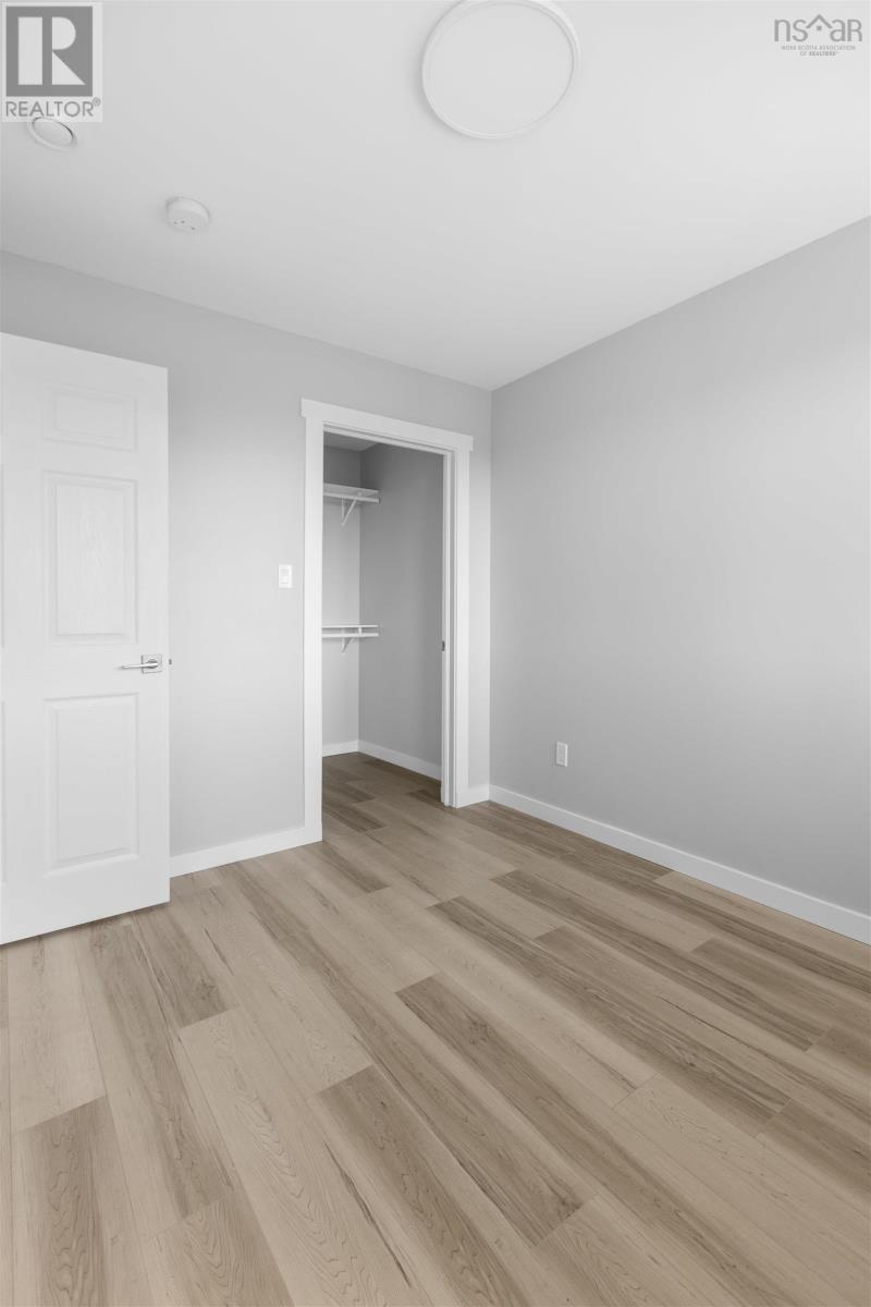 Property 21 of 42 of 37 Eighth Street Street
