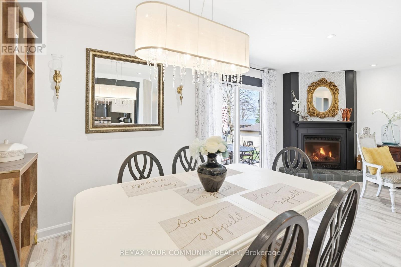 17 ST. CLAIR STREET - 8