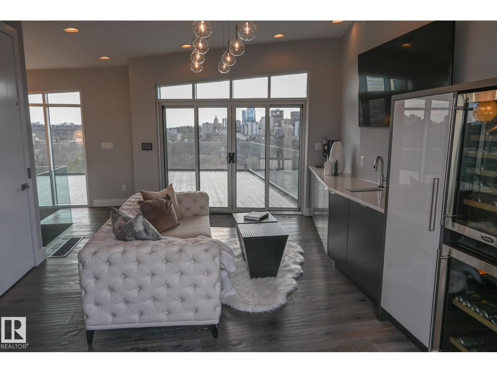 9509 99B ST NW, Edmonton