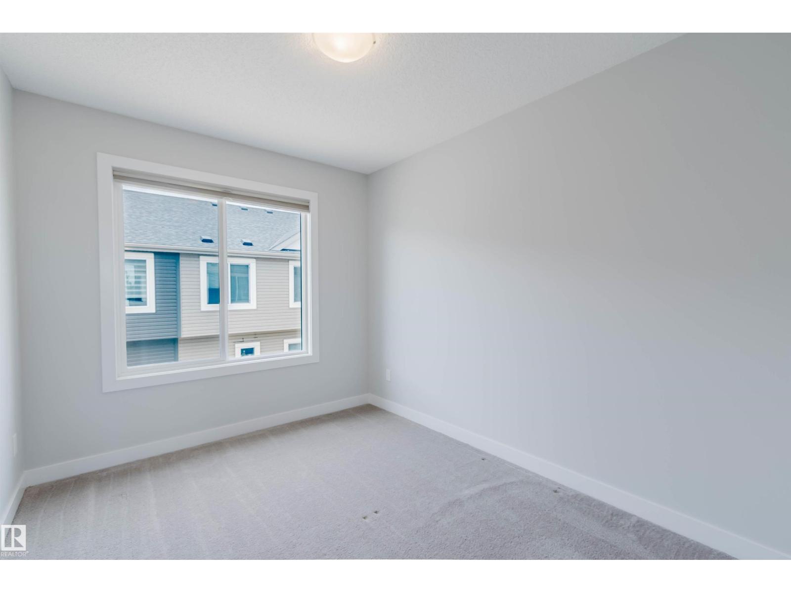 #3 11373 12 AV NW - 31