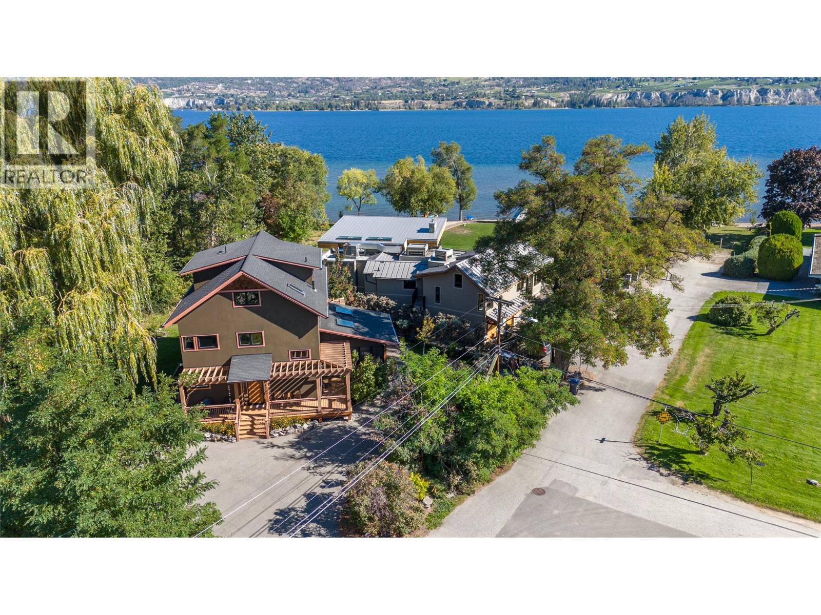 1702 Thornber Street - 2