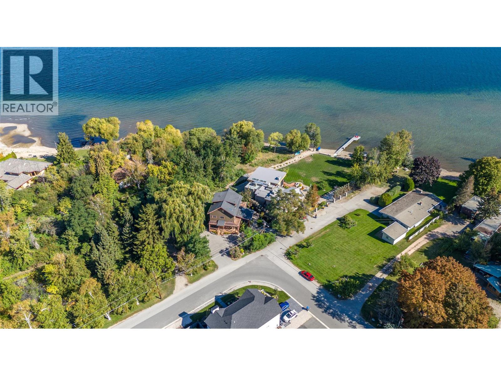 1702 Thornber Street - 61