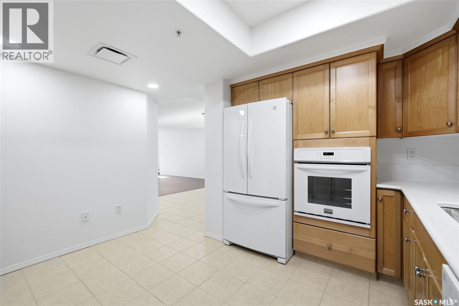 226 2330 Hamilton STREET — photo 13
