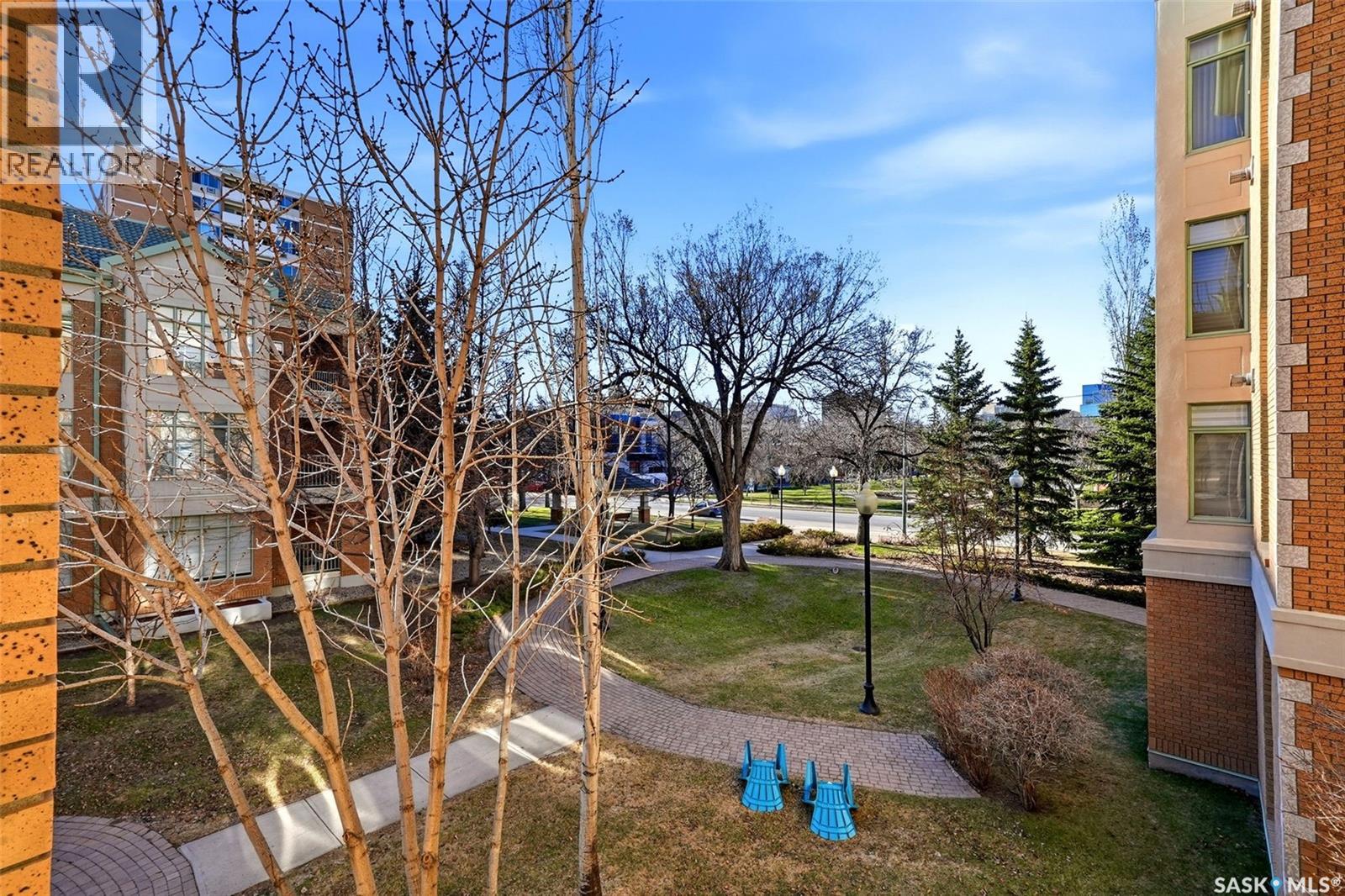226 2330 Hamilton STREET — photo 29