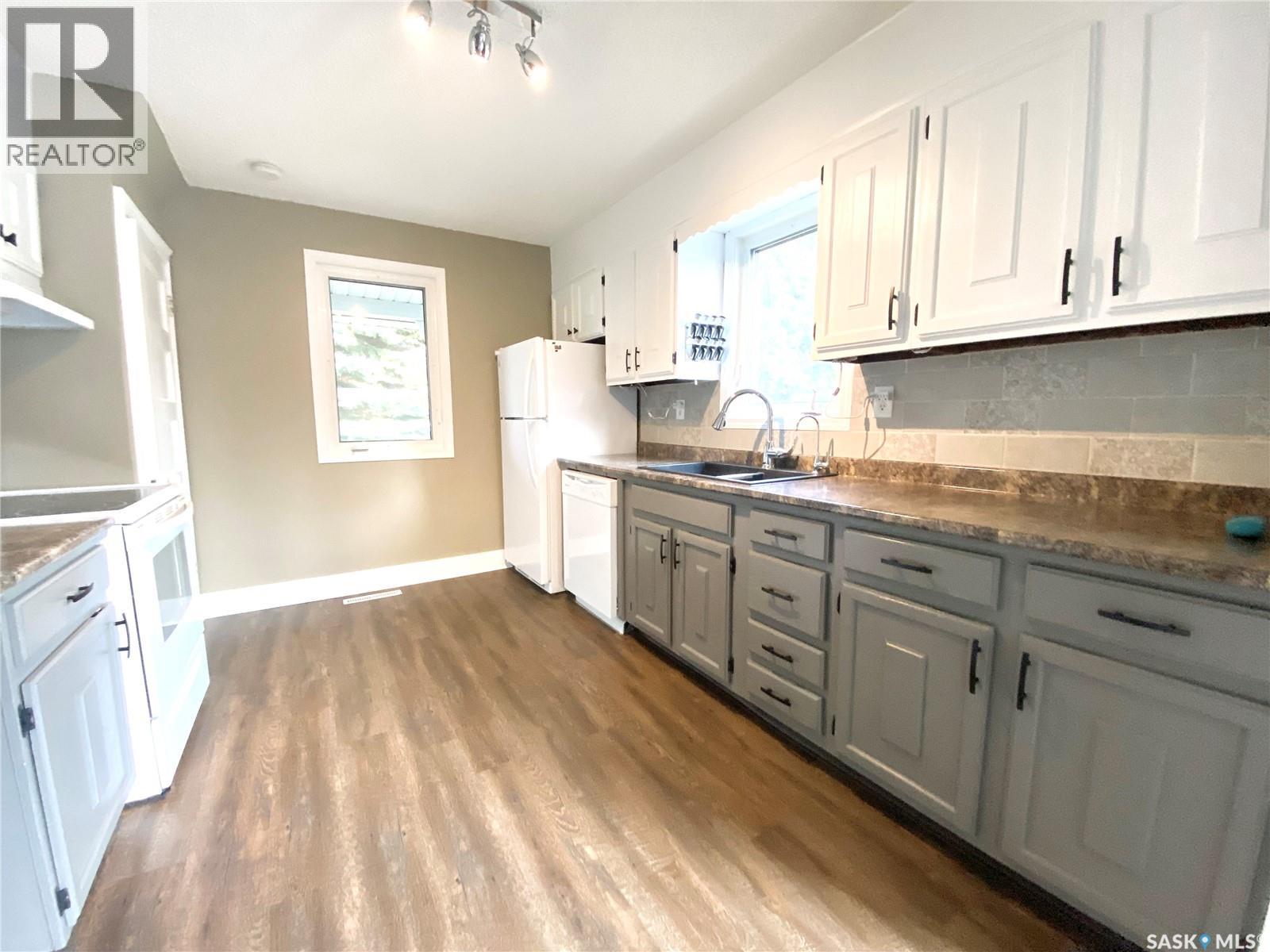 325 Grout STREET - 11