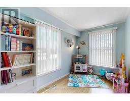 4 Flamingo Crescent, Brampton, ON L6T2G5 Photo 14