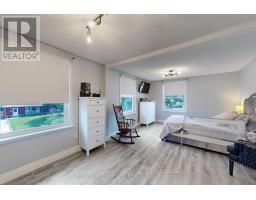 4 Flamingo Crescent, Brampton, ON L6T2G5 Photo 29