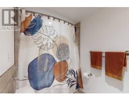4 Flamingo Crescent, Brampton, ON L6T2G5 Photo 43